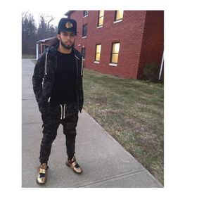 Meet your Posher, Jo